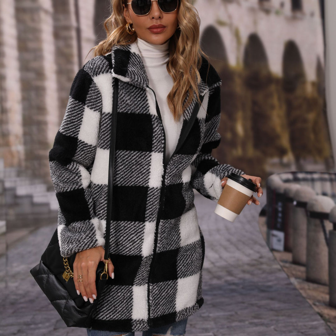 Plaid Plush Jacket for Women with Practical Pockets Lune London