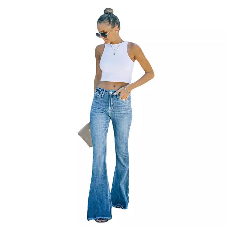 Classic high-waisted flared jeans for women Chic & Stil
