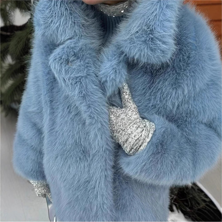 Luxurious faux fur fox jacket for ladies with an elegant cut Lune London