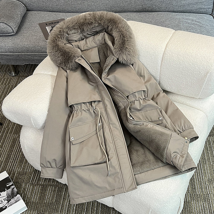Ladies trendy winter parka with cozy lining and practical pockets Lune London