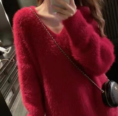 Pull féminin en mohair Chic & Stil à col en V pelucheux