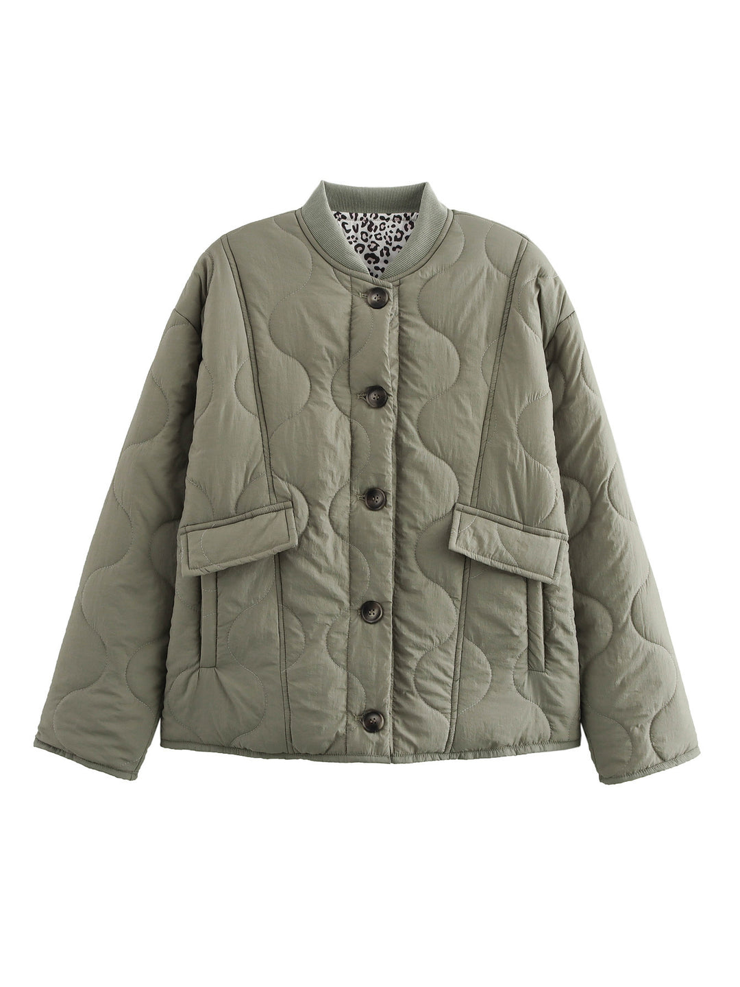 Quilted transitional jacket for women with practical pockets and round collar Lune London