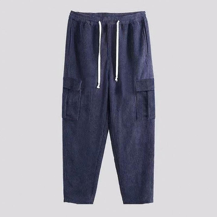 Men's cargo pants with elastic waistband and practical side pockets Lune London