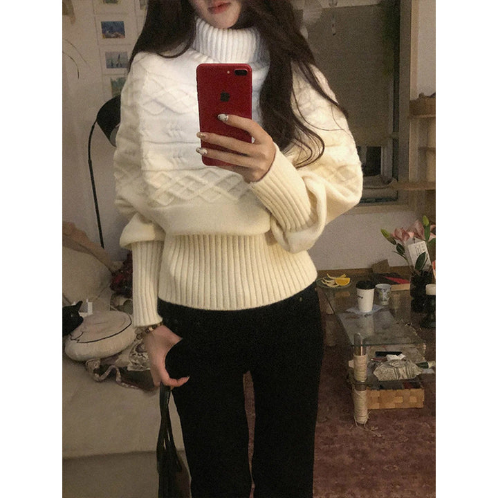 Pull en tricot surdimensionné pour femmes avec col montant et design texturé Chic & Stil