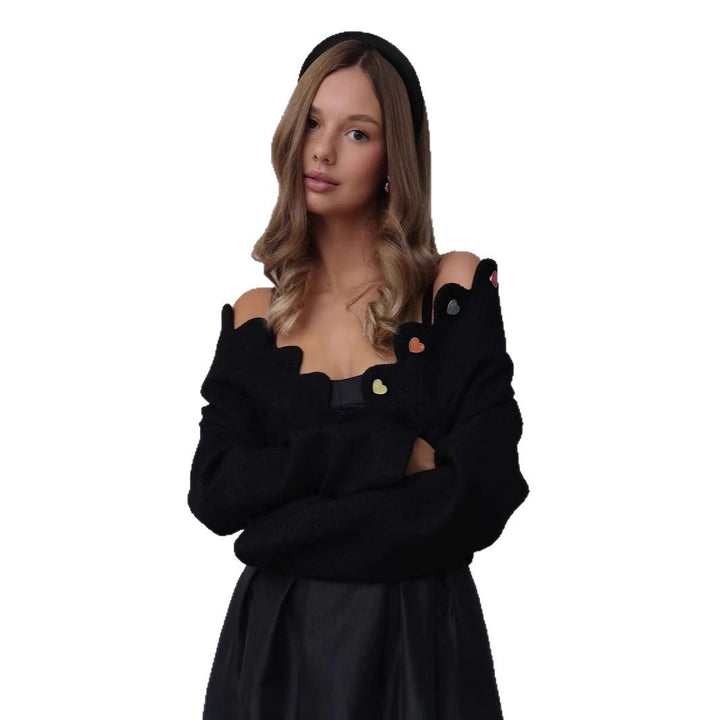 Fitted jacket for women with a unique button design Lune London