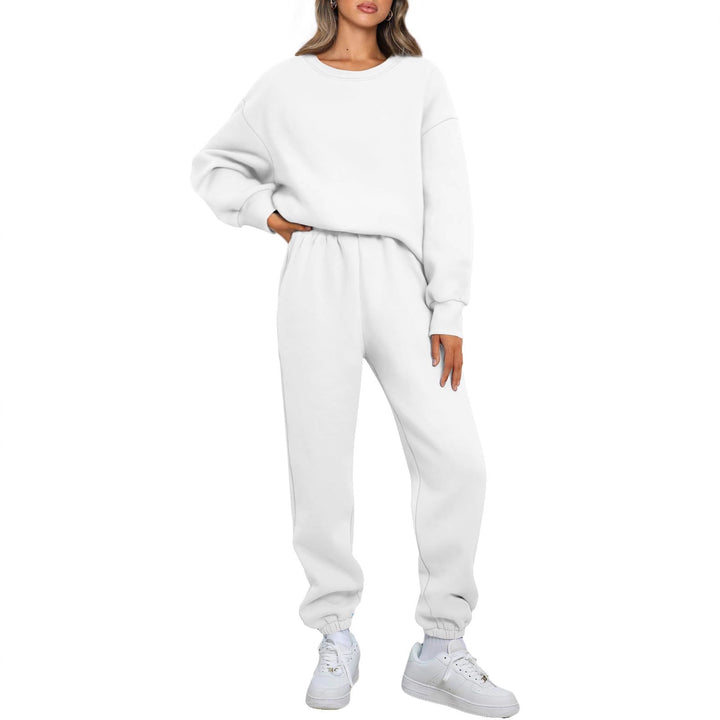 Women's comfortable leisure suit with oversized cut and elastic waistband Chic & Stil