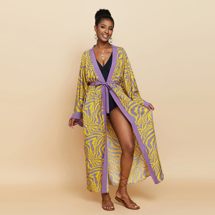 Ladies Luxurious Bathrobe with Exotic Pattern Chic Und Stil