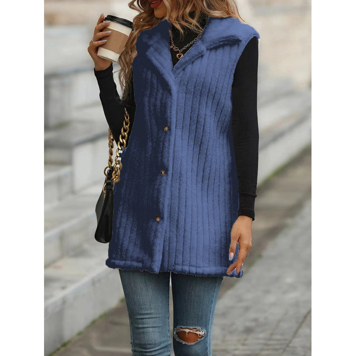 Women's sleeveless quilted vest with teddy lining, shirt collar, and button placket Amarae