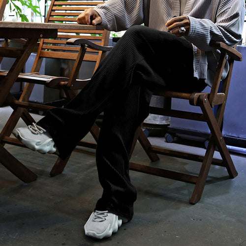 Casual striped pants for men with an elastic waistband and side pockets Amarae