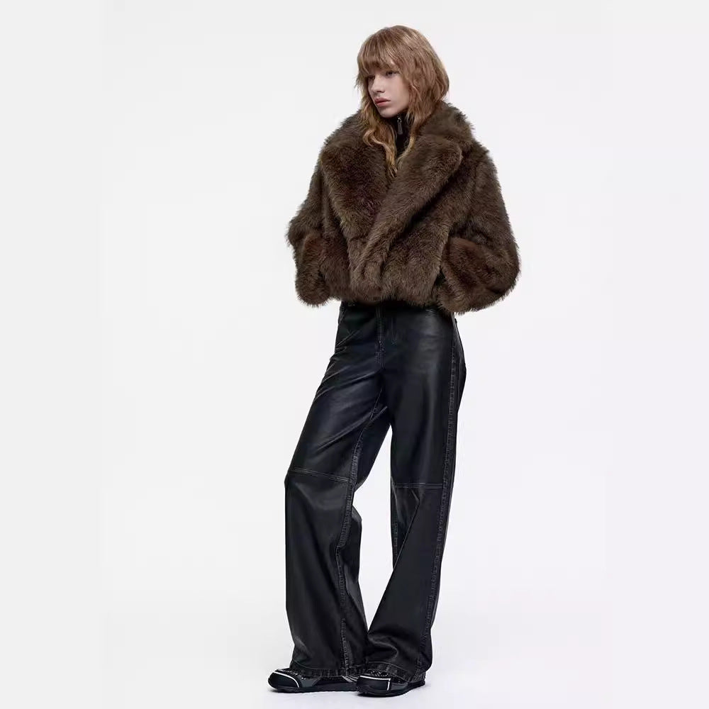 Ladies elegant fur jacket Lune London