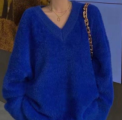 Pull féminin en mohair Chic & Stil à col en V pelucheux