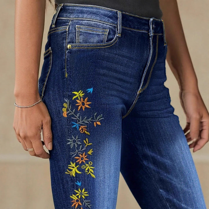 Women High-Waisted Skinny Jeans with Side Flower Embroidery Amarae