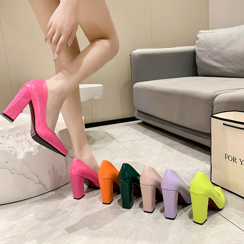 Lace high heels for women with a comfortable block and a shiny finish Lune London