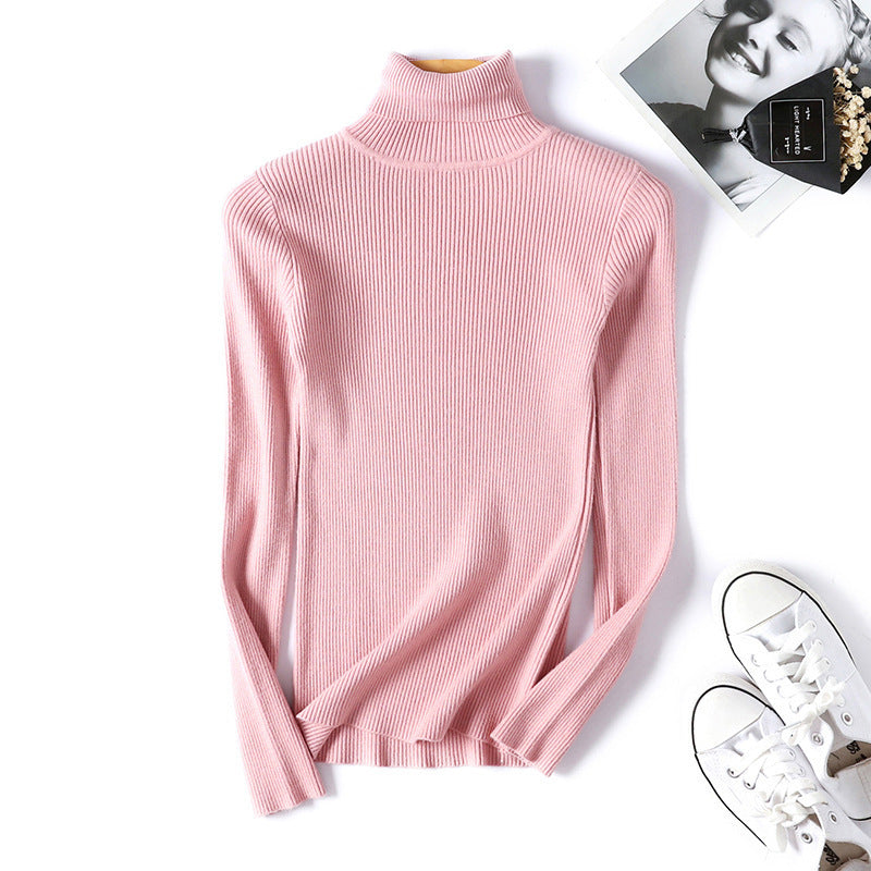 Women's turtleneck sweater with a fine ribbed texture and a fitted cut Lune Londonl