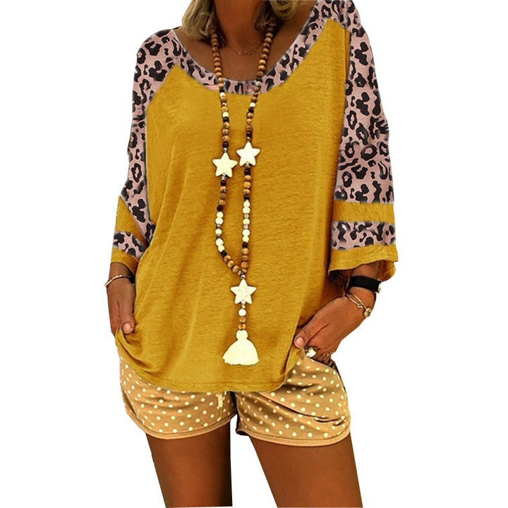 Leisure tunic for women with leopard patterns and casual fit Lune London