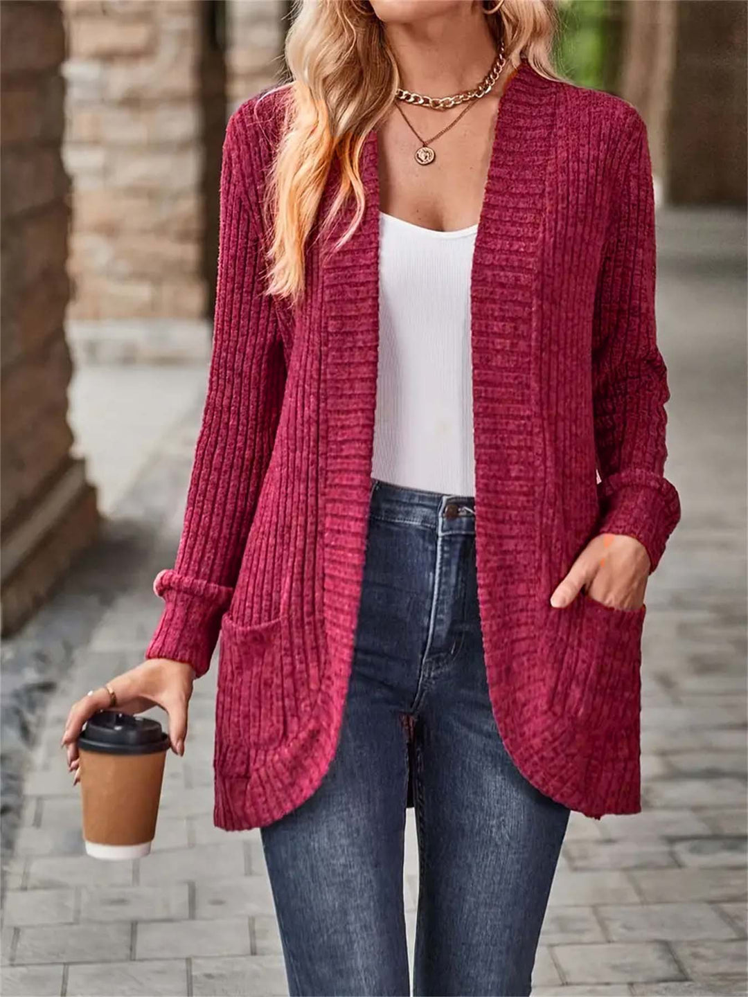 Women's vest with textured design and practical pockets Lune London