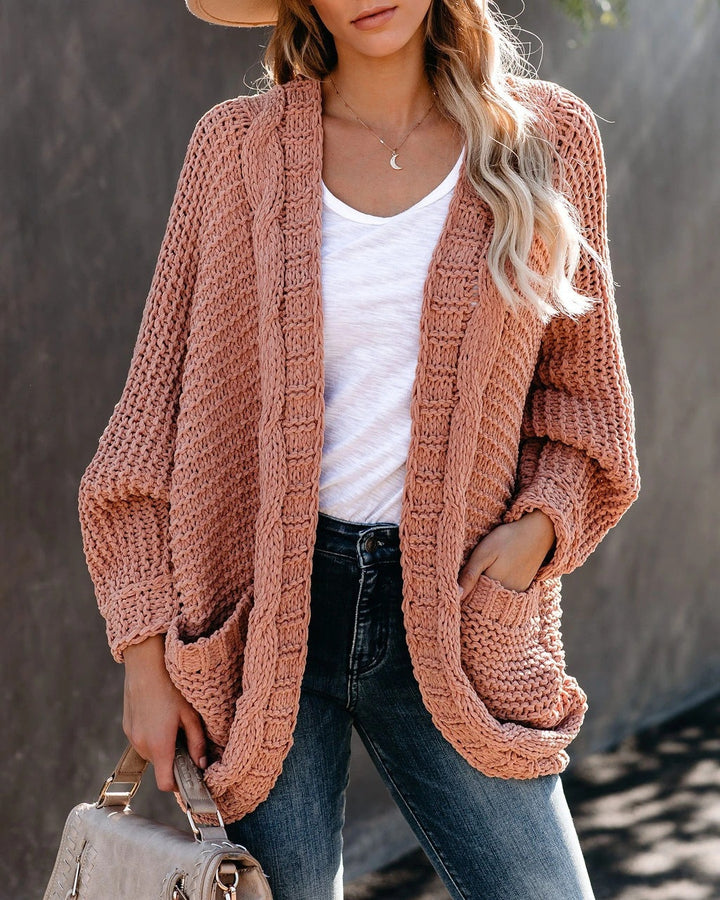 Ladies chunky knit cardigan with open sleeves and spacious pockets Lune London