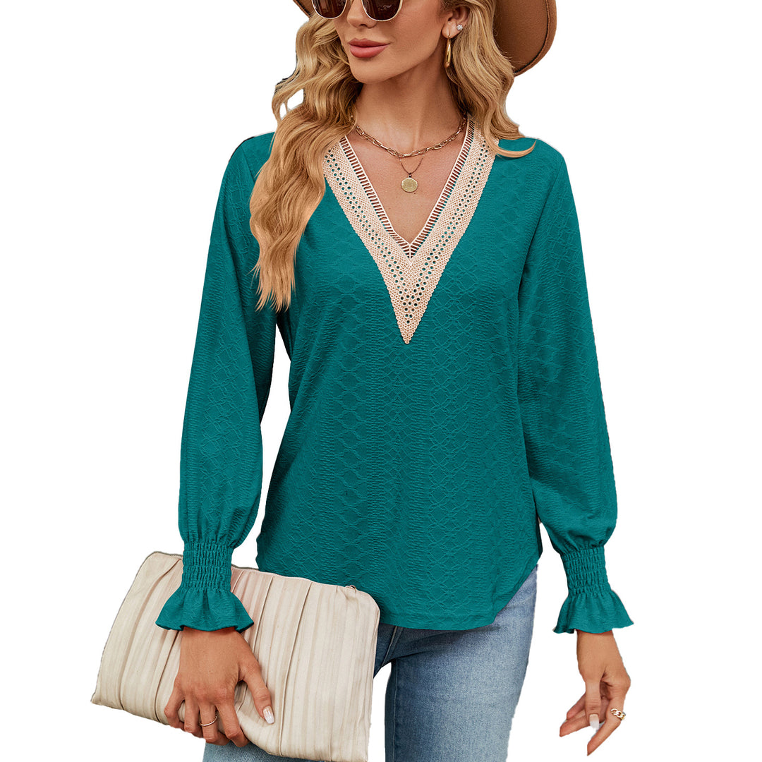 Loose shirt for women with a fine structure design Lune London