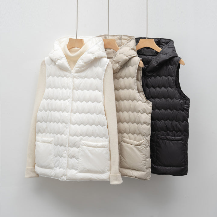 Ladies quilted gilet with hood Lune London