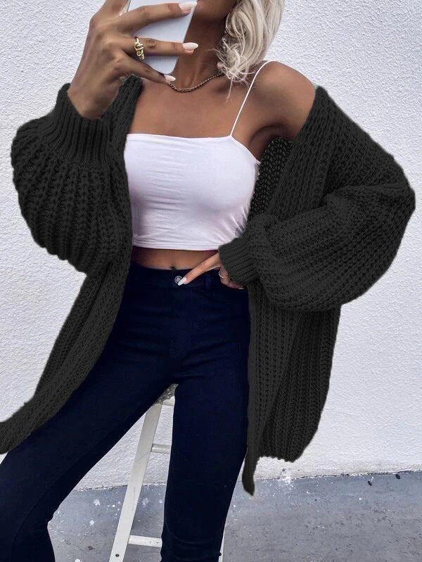 Thick knit cardigan for women with voluminous sleeves and a front opening Lune London