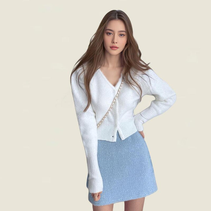 Women’s cardigan with V-neck and elastic edges Lune London