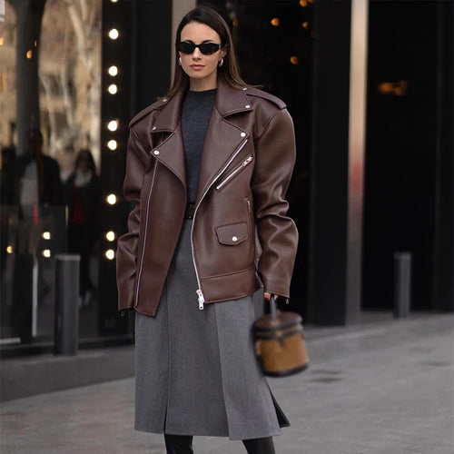 Veste de moto pour femmes avec coupe oversized et détails innovants Chic & Stil