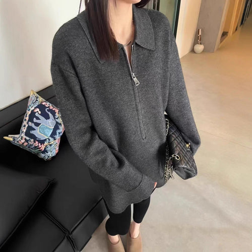 Ladies modest sweater with zipper and collar Amarae