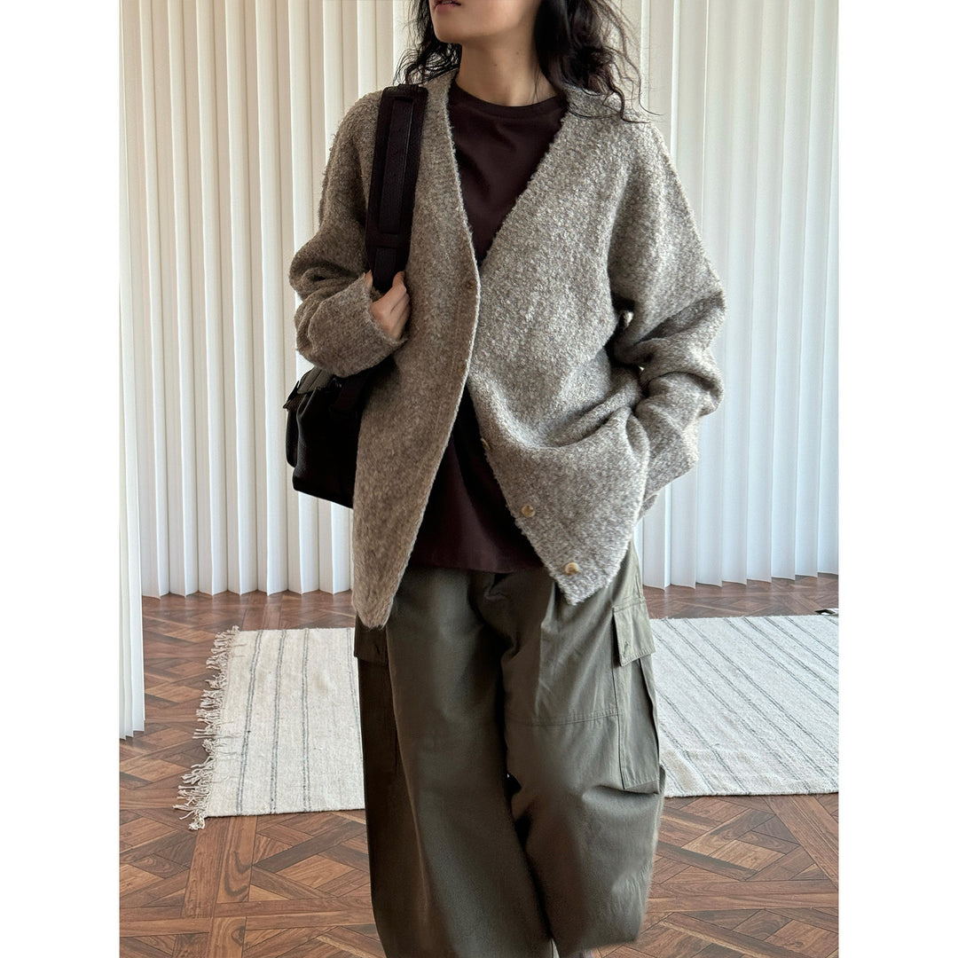 Ladies Boxy Cardigan made of fluffy bouclé wool blend with deep V and button placket Amarae