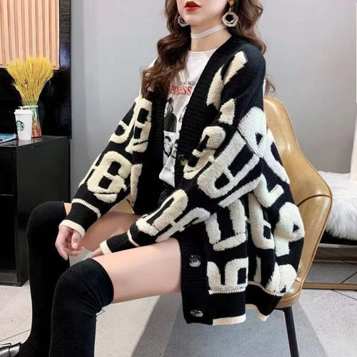Ladies elegant knitted cardigan in oversized look Amarae