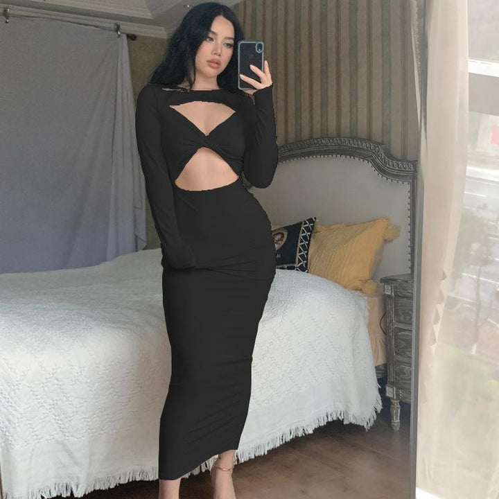 Cut-Out Dress for women with long sleeves and chic and stylish refined design