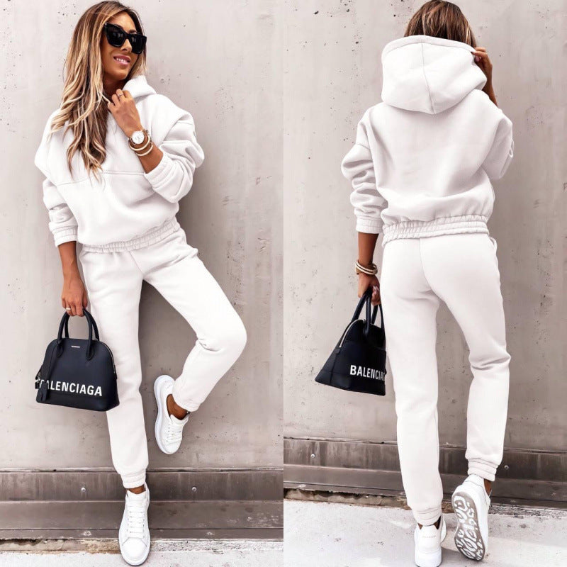 Casual tracksuit set for women with oversized sweater Lune London