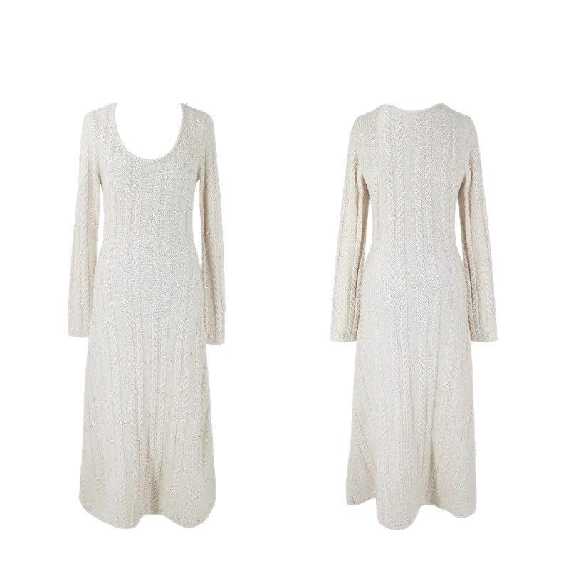 Robe en tricot pour femmes avec design en cable et embellissement en perles Chic & Stil