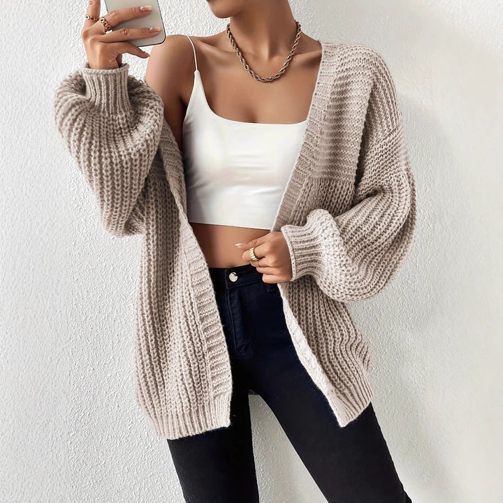 Casual cardigan for women with oversized cut and soft material Lune London