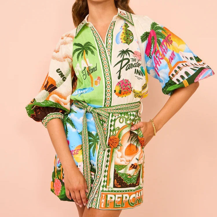 Robe chemise pour femmes avec motif tropical coloré et ceinture à la taille Chic & Stil