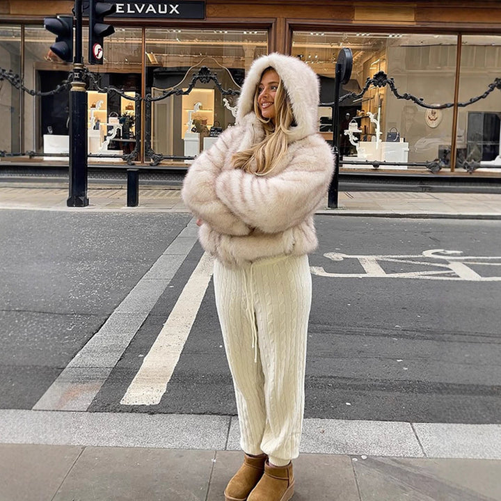 Women's hooded short jacket made of faux fur with boxy silhouette and warm padding Amarae