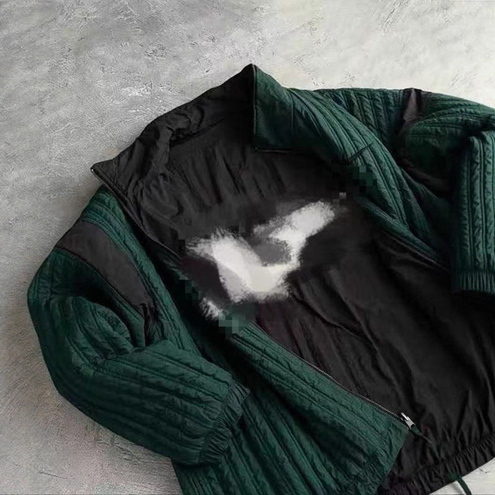 Veste matelassée pour femmes avec col haut et fermeture éclair dissimulée Chic & Stil