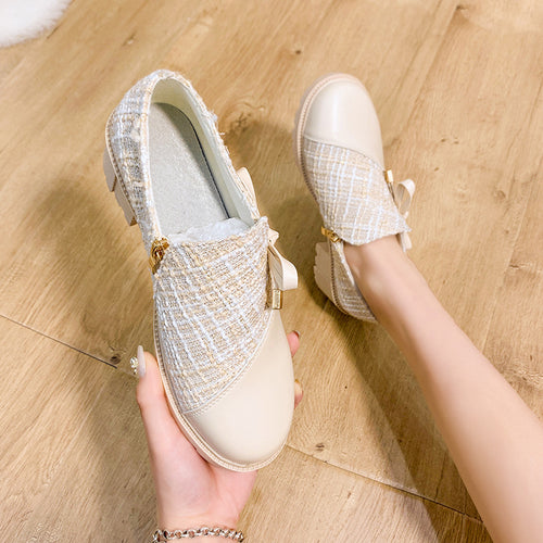Ladies Elegant Loafers with decorative satin band and chic and stylish design