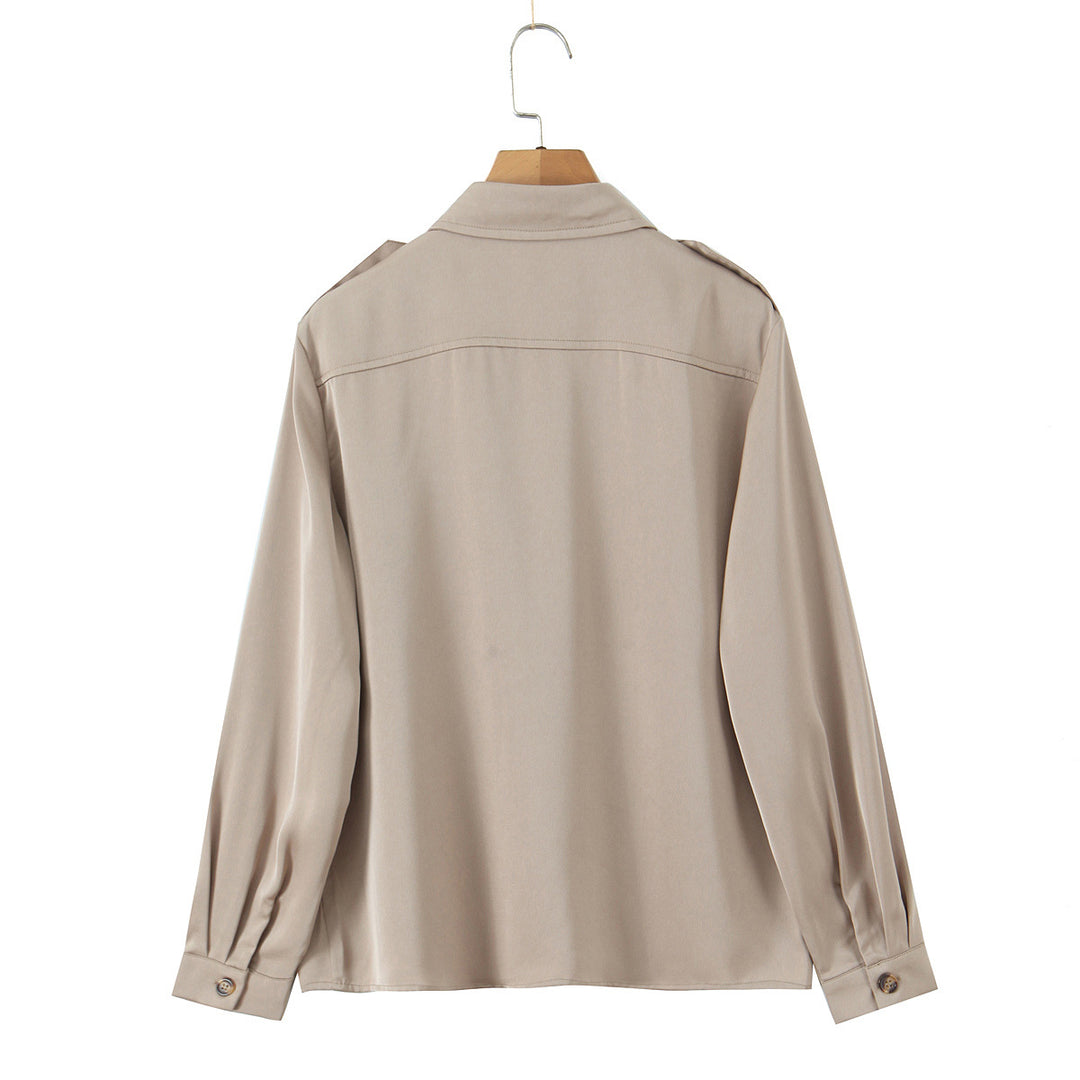 Women's oversized shirt blouse with applied breast pockets and shoulder epaulettes Amarae