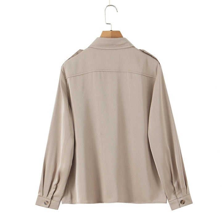 Women's oversized shirt blouse with applied breast pockets and shoulder epaulettes Amarae