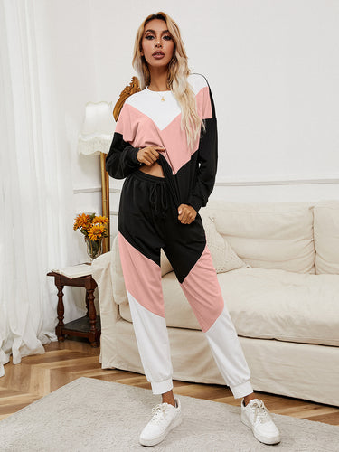 Chic and Stylish Color Block Design Women's Sports Leisure Set