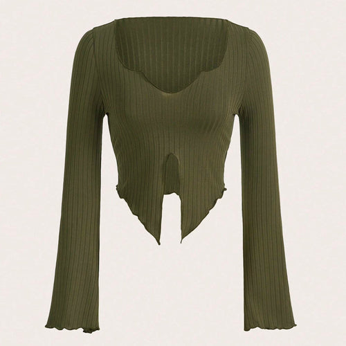 Long sleeve shirt for women, cropped, with asymmetrical hem and elegant ruffle details Chic & Stil