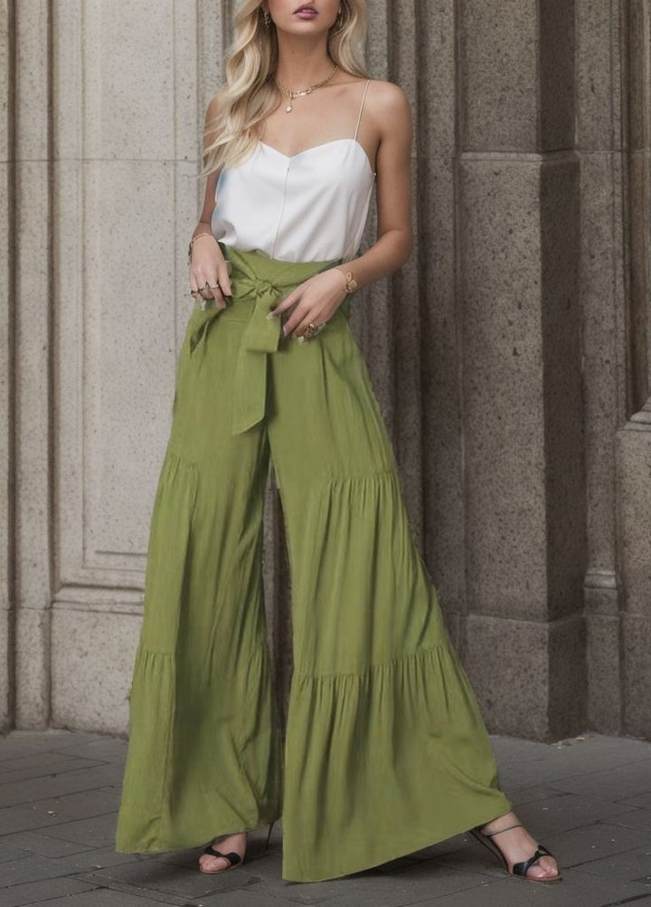 High-waisted wide trousers for women with elegant pleats and a tie belt Lune London