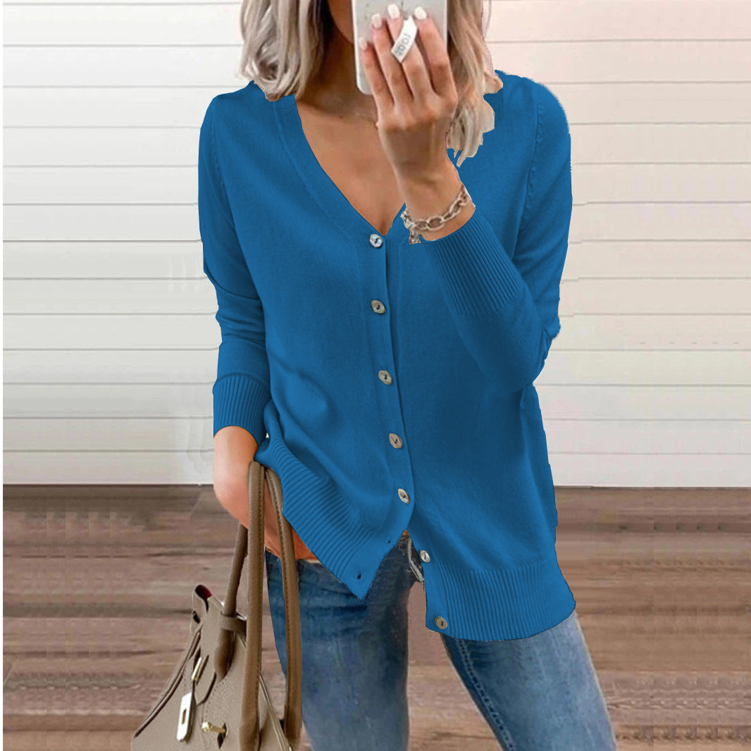 Lady cardigan with V-neck and fine button details Lune London