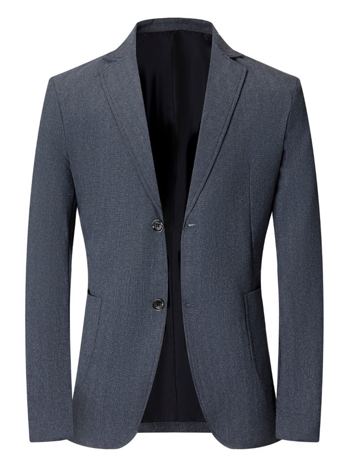 Elegant business blazer for men with a modern cut and practical details Lune London