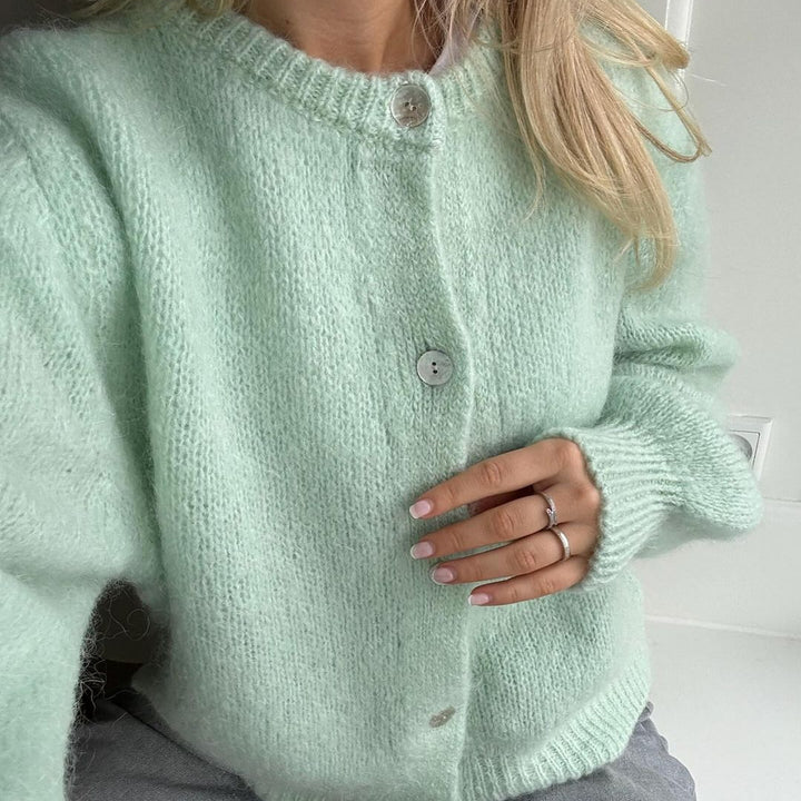 Cozy knit cardigan for women with button details Lune London
