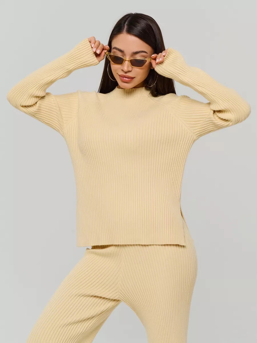 Women's ribbed knit pullover with a relaxed fit and a wide collar Lune London