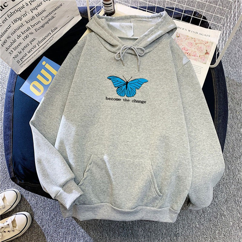 Women's hoodie with short cut and unique butterfly motif Chic & Stil