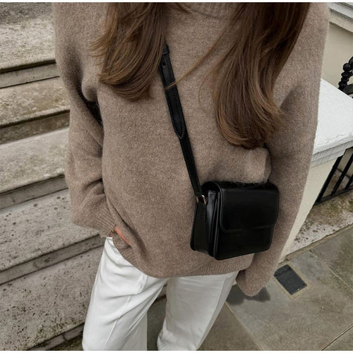 Amarae Minimalist Design Shoulder Bag for Women