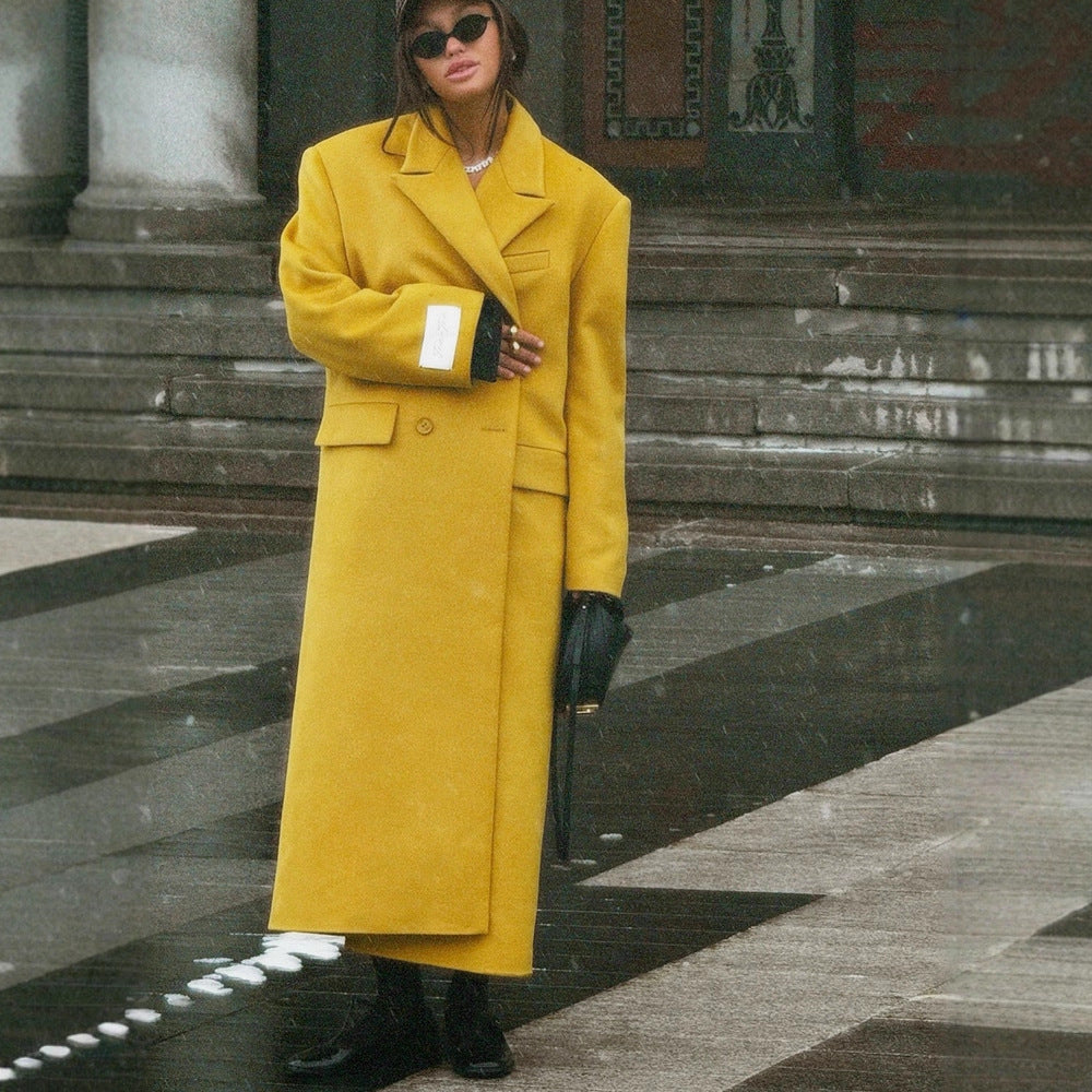 Ladies Oversized Wool Coat with Lapel Collar and Flap Pockets Amarae