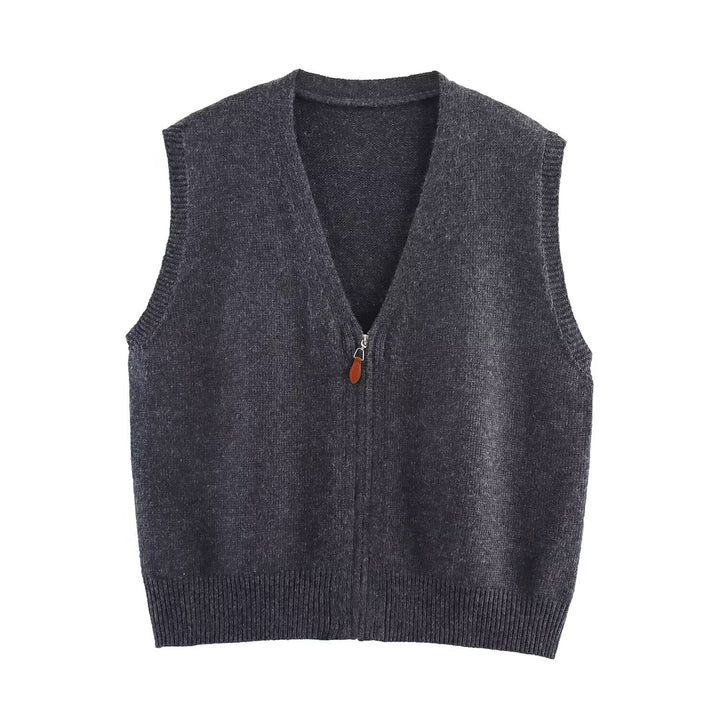 Women's knitted vest with full-length zipper and V-neck Amarae